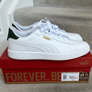 NWT/NIB Puma Men's White Sneakers